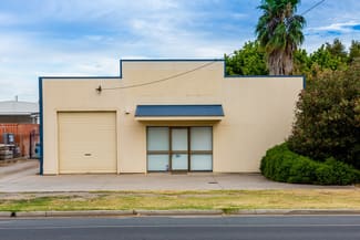 Factory, Warehouse & Industrial commercial property sold at 400 Griffith Road Lavington NSW 2641
