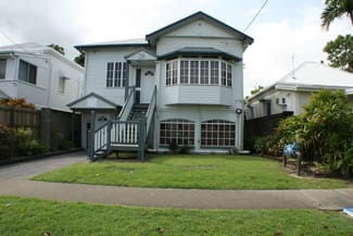 Other commercial property sold at 28 Scott Street Parramatta Park QLD 4870