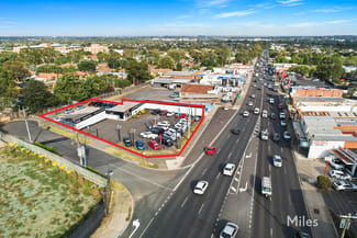 Shop & Retail commercial property leased at 75-77 Bell Street Ivanhoe VIC 3079 Shop & Retail commercial property leased at 75-77 Bell Street Ivanhoe VIC 3079