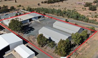 Shop & Retail commercial property sold at 1 Shamrock Street West Wyalong NSW 2671 Shop & Retail commercial property sold at 1 Shamrock Street West Wyalong NSW 2671