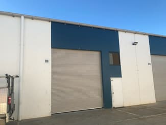 Showrooms / Bulky Goods commercial property sold at 209/21 Middle Road Hillcrest QLD 4118
