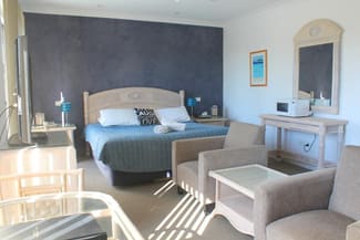 Hotel, Motel, Pub & Leisure commercial property sold at Hawks Nest NSW 2324 Hotel, Motel, Pub & Leisure commercial property sold at Hawks Nest NSW 2324