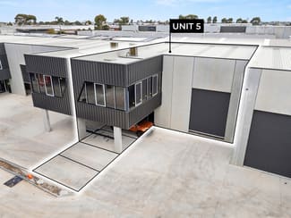 Factory, Warehouse & Industrial commercial property sold at 10-20 Christensen Street Cheltenham VIC 3192