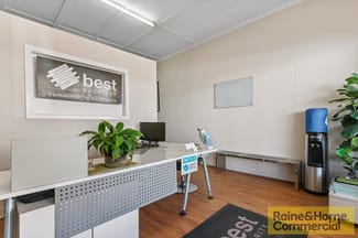 Shop & Retail commercial property sold at 684 Sandgate Road Clayfield QLD 4011