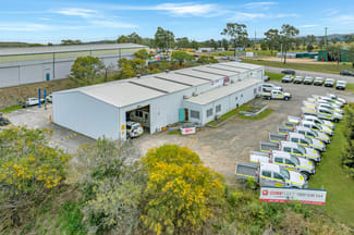 Factory, Warehouse & Industrial commercial property sold at 21 Whybrow Road Mount Thorley NSW 2330