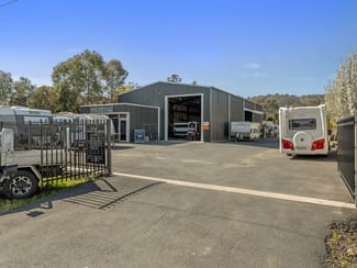 Showrooms / Bulky Goods commercial property for sale at 104-106 Tarcombe Street Euroa VIC 3666