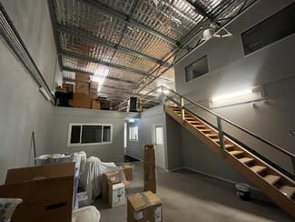 Factory, Warehouse & Industrial commercial property sold at Unit 7, 27 Seasands Drive Redhead NSW 2290