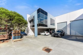 Factory, Warehouse & Industrial commercial property sold at Unit 1/28-30 Silkwood Rise Carrum Downs VIC 3201