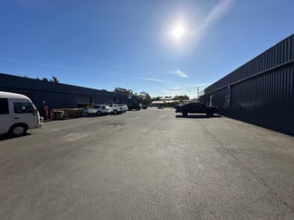 Factory, Warehouse & Industrial commercial property sold at 5/153 Industrial Road Oak Flats NSW 2529