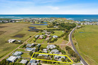 Hotel, Motel, Pub & Leisure commercial property for sale at Peterborough VIC 3270