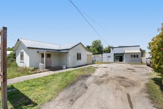 Shop & Retail commercial property for lease at 11 Willoby Street Beaufort VIC 3373