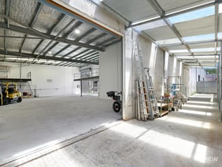Factory, Warehouse & Industrial commercial property sold at Unit 4/4 Resources Court Molendinar QLD 4214