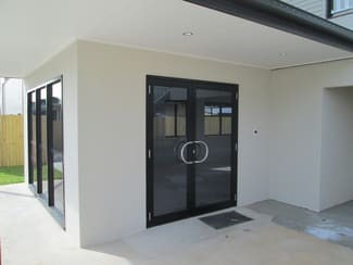 Showrooms / Bulky Goods commercial property leased at 25 Howe Street Cairns North QLD 4870 Showrooms / Bulky Goods commercial property leased at 25 Howe Street Cairns North QLD 4870