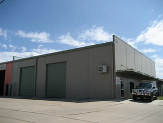 Factory, Warehouse & Industrial commercial property leased at 58-62 Keane Street Currajong QLD 4812
