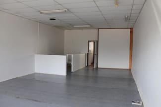 Shop & Retail commercial property leased at 18 Spring Square Hallam VIC 3803 Shop & Retail commercial property leased at 18 Spring Square Hallam VIC 3803