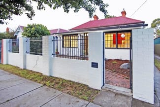 Offices commercial property leased at 560 Englehardt Street Albury NSW 2640