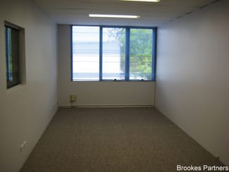Factory, Warehouse & Industrial commercial property leased at 4/17 Lorraine Street Peakhurst NSW 2210 Factory, Warehouse & Industrial commercial property leased at 4/17 Lorraine Street Peakhurst NSW 2210