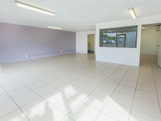 Factory, Warehouse & Industrial commercial property leased at 3/1645 Ipswich Road Rocklea QLD 4106 Factory, Warehouse & Industrial commercial property leased at 3/1645 Ipswich Road Rocklea QLD 4106