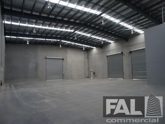 Showrooms / Bulky Goods commercial property leased at Unit  2/54 Textile Crescent Salisbury QLD 4107
