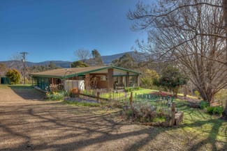 Rural / Farming commercial property sold at 580 Great Alpine Road Bright VIC 3741