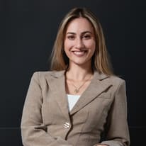 Laura Apoleska