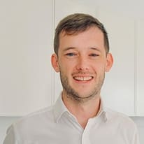 Oliver Thompson