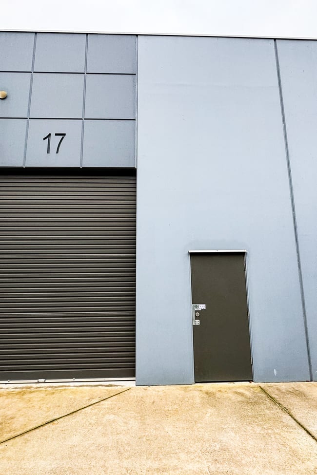17 Cave Place Clyde North VIC 3978