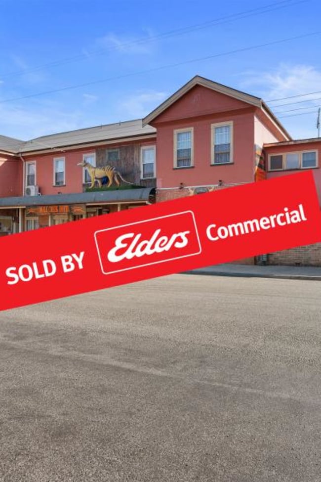 90 Pioneer Drive Mole Creek TAS 7304