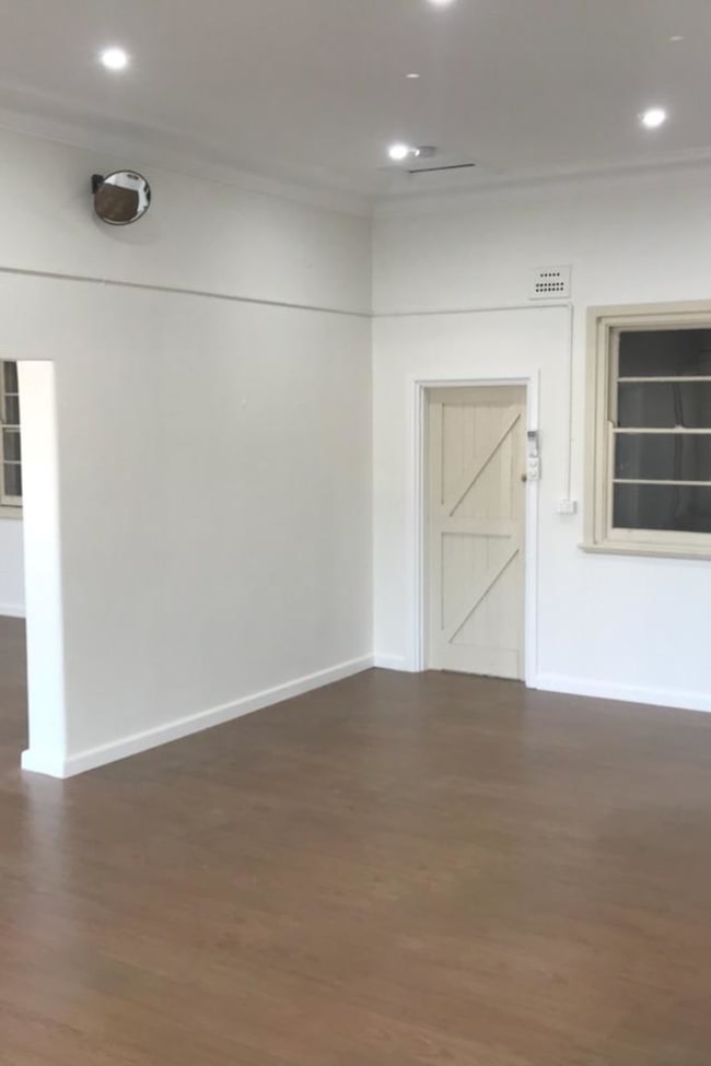 54 Kurrajong Ave Leeton NSW 2705