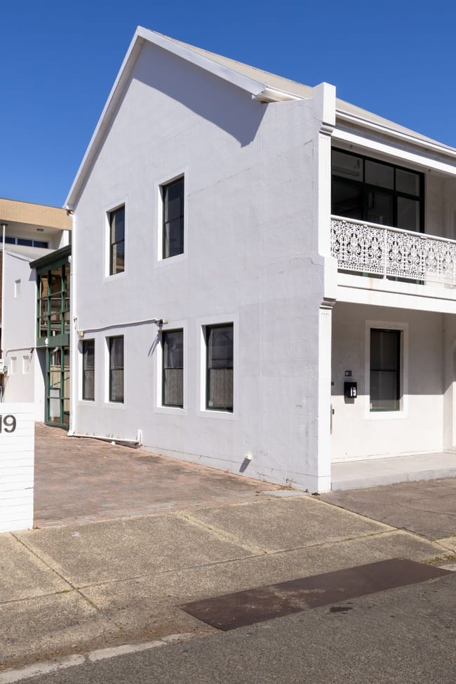 19 Queen Street Cooks Hill NSW 2300