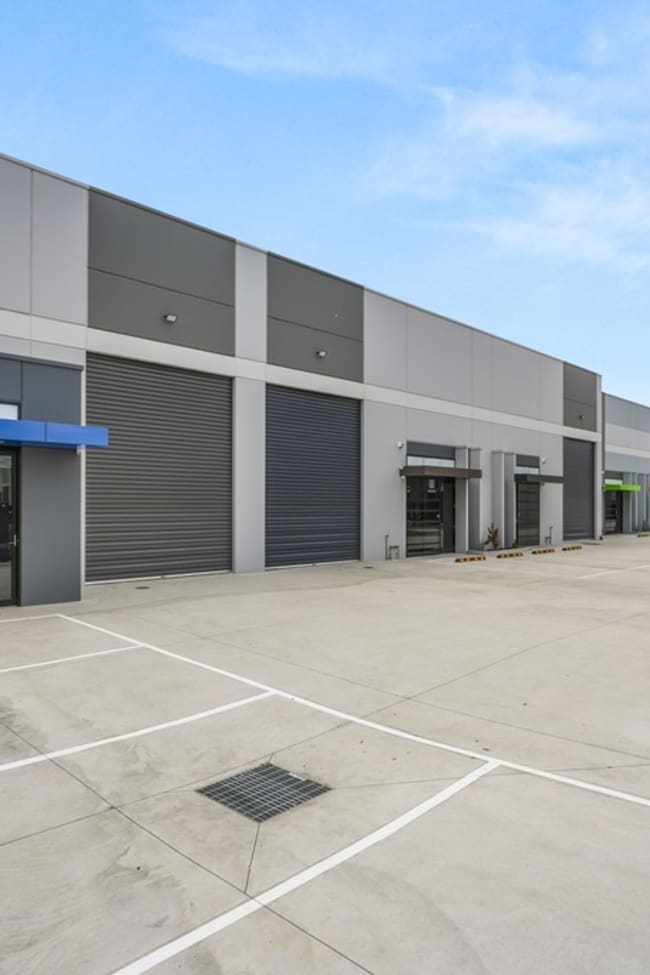 24 Ronaldo Circuit Moe VIC 3825