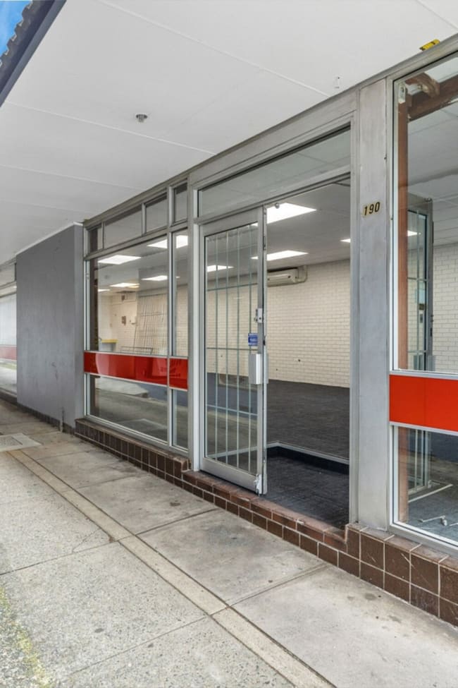 186-196 Mona Vale Road St Ives NSW 2075 186-196 Mona Vale Road St Ives NSW 2075