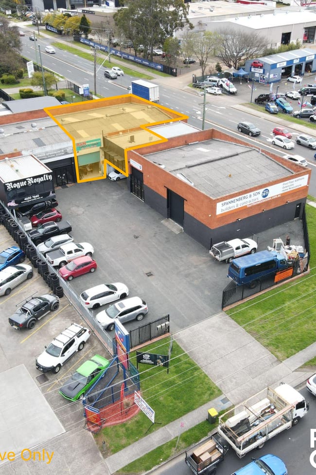 Unit 2/49 Blaxland Road Campbelltown NSW 2560