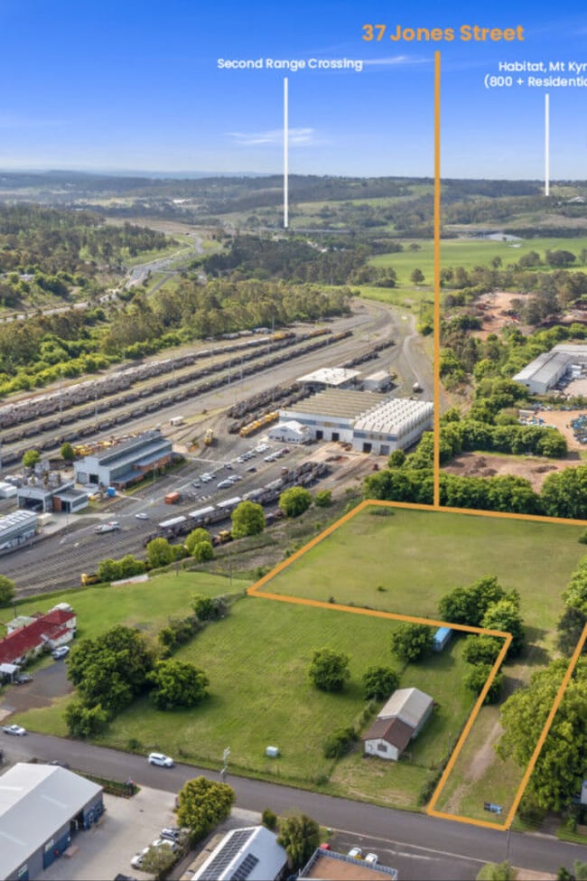 37 Jones Street Harlaxton QLD 4350
