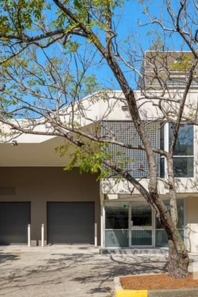 2/100 Campbell Street Bowen Hills QLD 4006