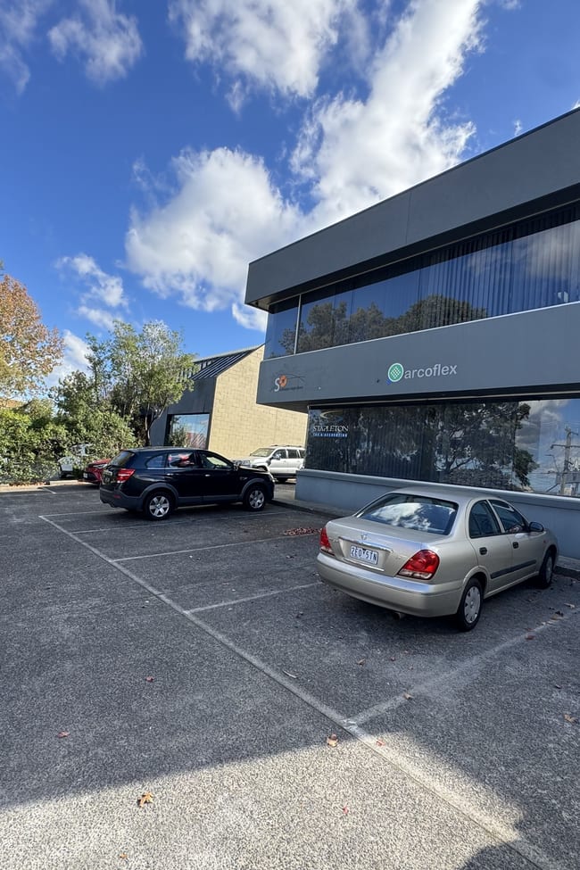 2/21 Chandler Road Boronia VIC 3155