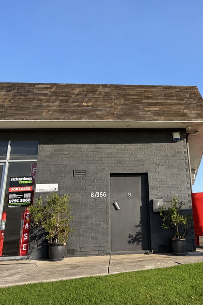 8/356 Lower Dandenong Road Braeside VIC 3195