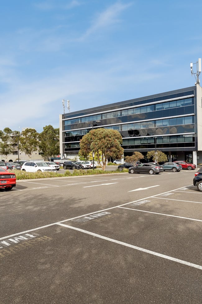 Suite 4/30 Janefield Drive Bundoora VIC 3083 Suite 4/30 Janefield Drive Bundoora VIC 3083