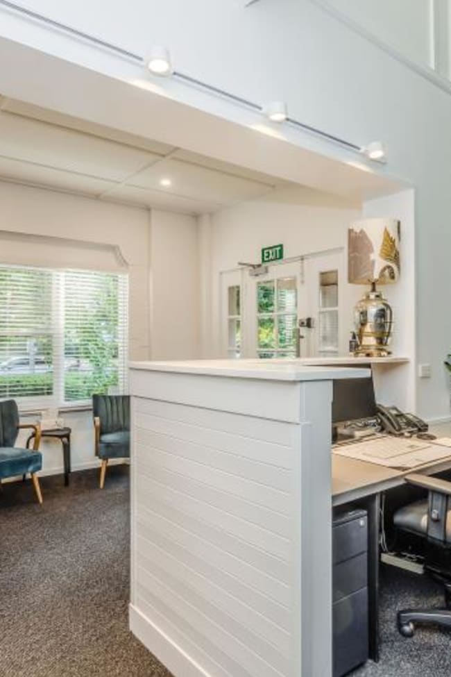 Entire building/17 Murray Crescent Griffith ACT 2603