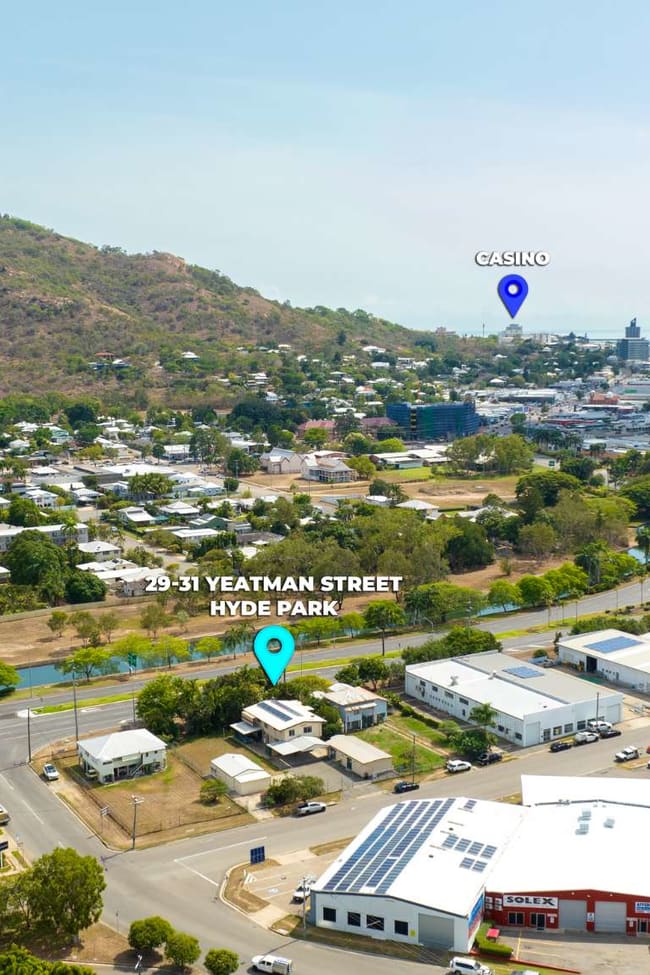29-31 Yeatman Street Hyde Park QLD 4812