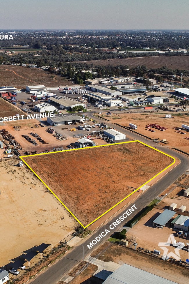 8 Modica Crescent Buronga NSW 2739