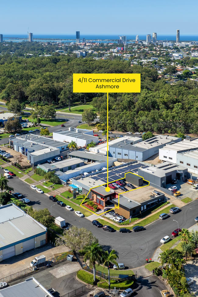 4/11 Commercial Drive Ashmore QLD 4214