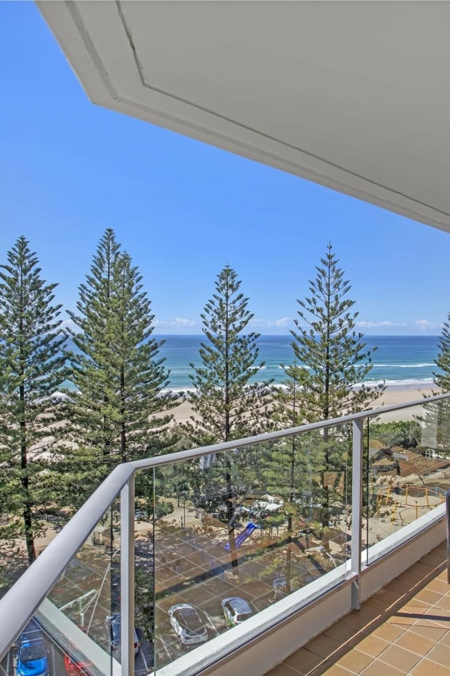 Burleigh Heads QLD 4220