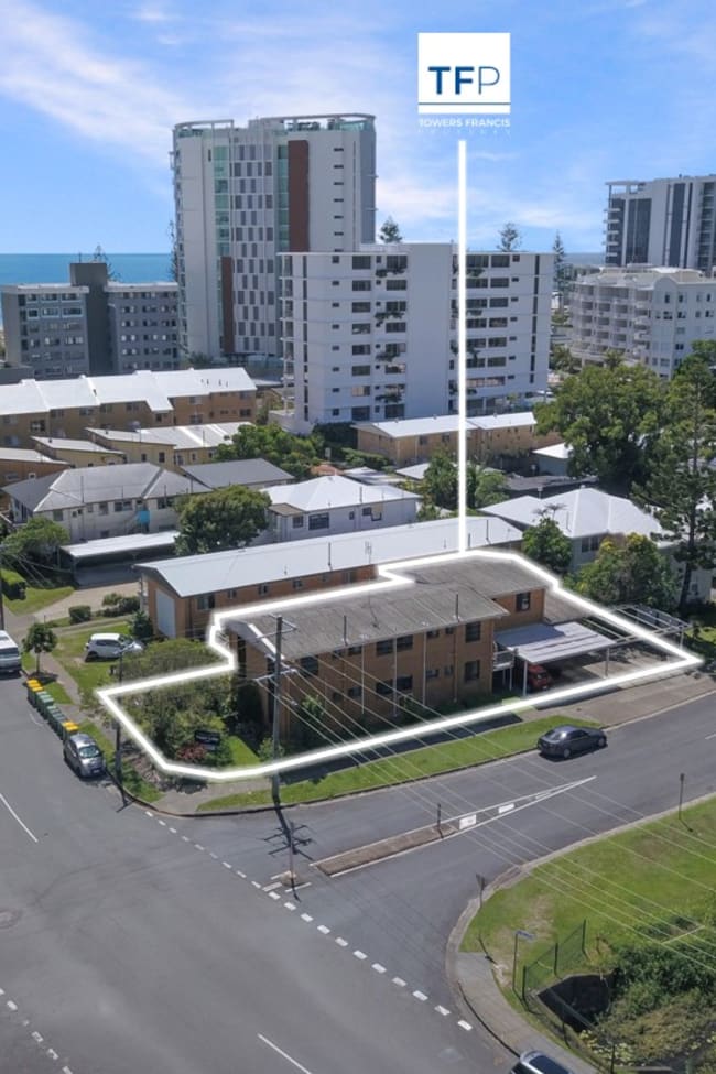 18 Haig Street Coolangatta QLD 4225
