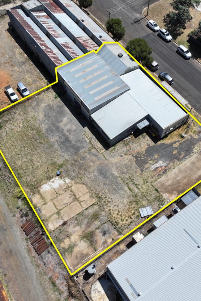 19 & 19A May Street Parkes NSW 2870