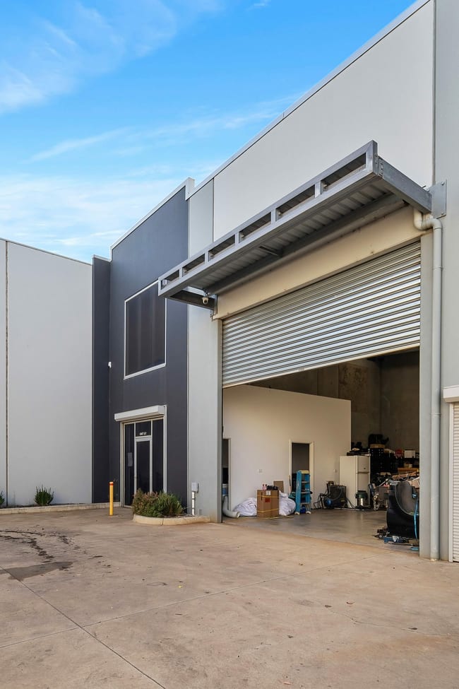 5/2 Brooke Court Melton VIC 3337