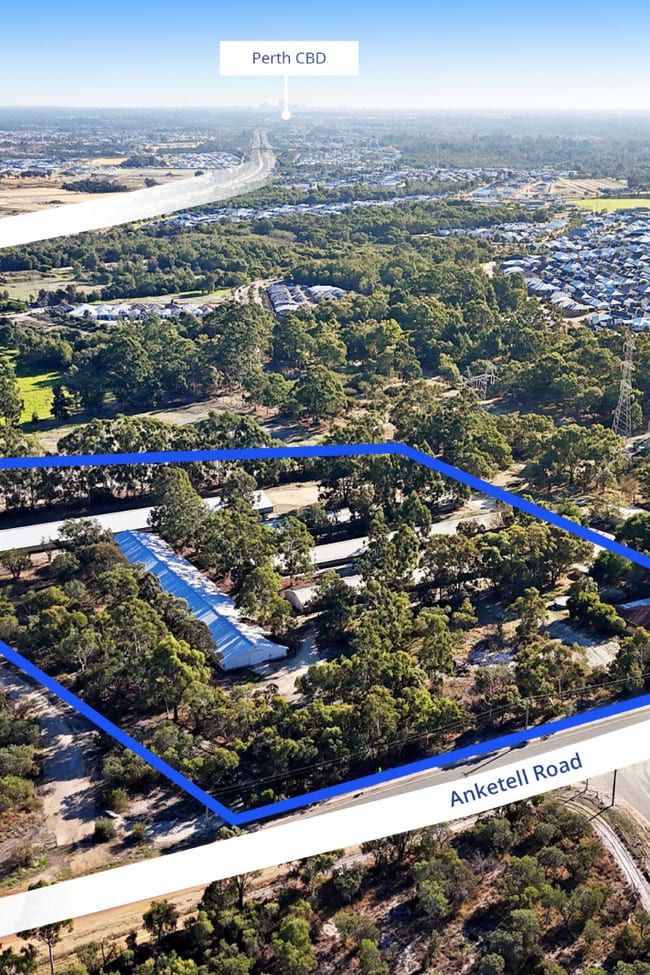 727 Anketell Road Wandi WA 6167