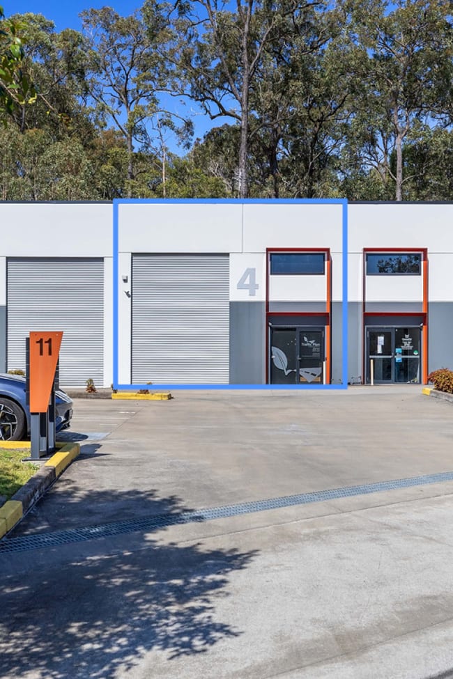 Unit 4, 11 Billbrooke Close Cameron Park NSW 2285