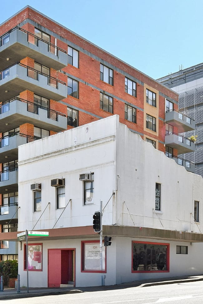 4 Carrington Avenue Hurstville NSW 2220