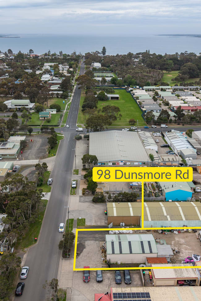 98 Dunsmore Road Cowes VIC 3922